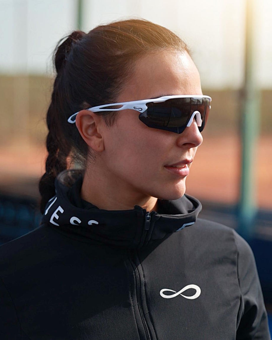 ULLERES SHELTER PRO WHITE BLACK