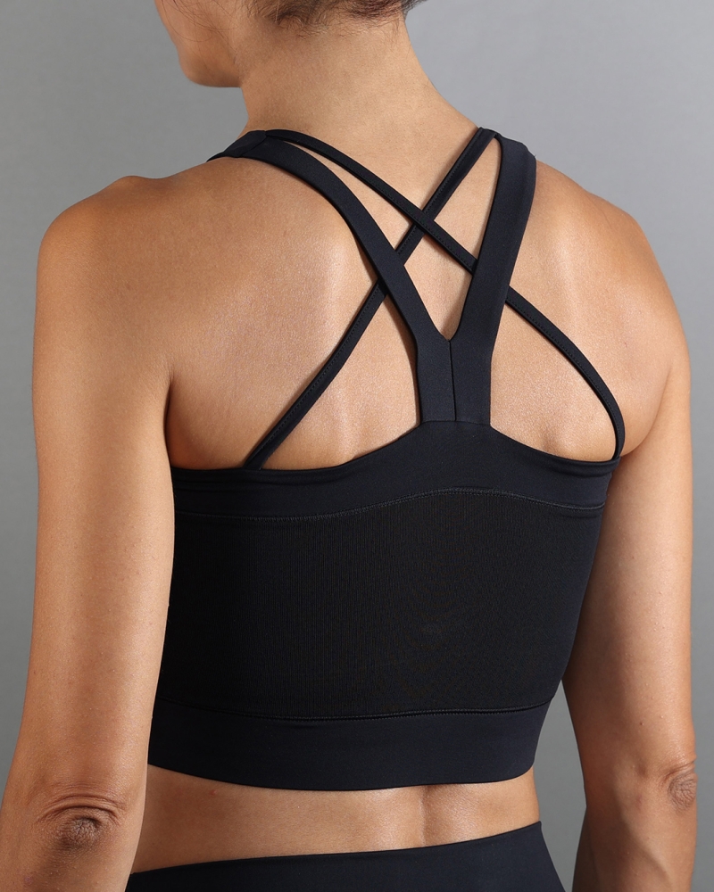 TOP SPORTIVO CROP BLACK WHITE 2