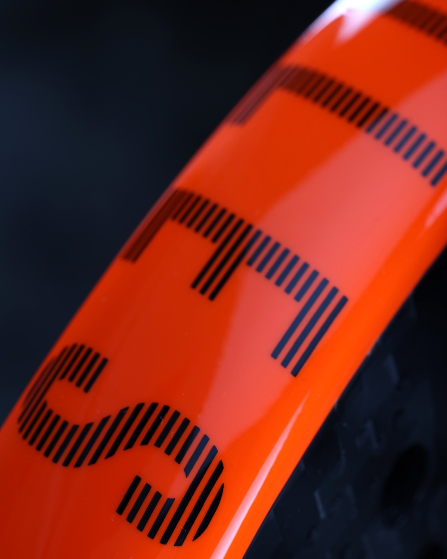 RACKET RAZOR PRO BLACK ORANGE