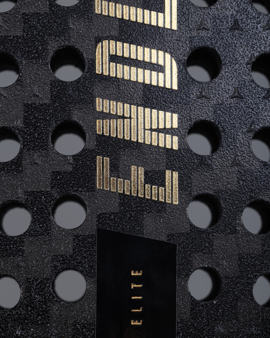 RACKET BLAZE ELITE BLACK GOLD
