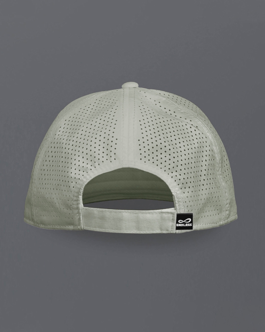 CAP ICON LIGHT ARMY
