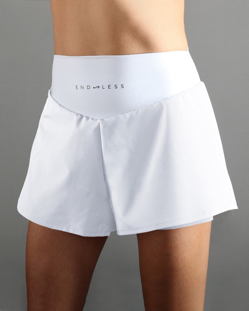 SHORT COURT WHITE